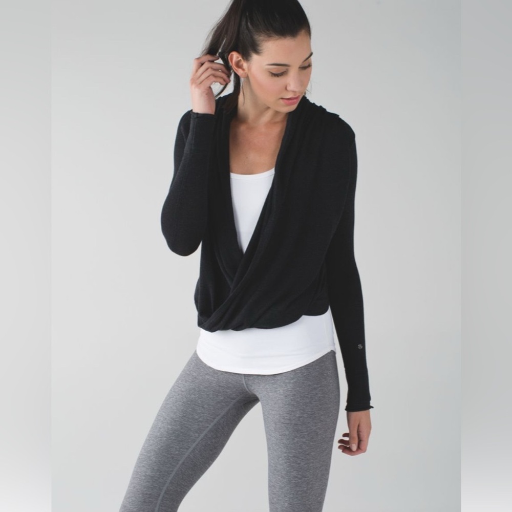 Lululemon Women Iconic Wrap Cross Front Top SZ 6 Long Sleeve Heathered Black